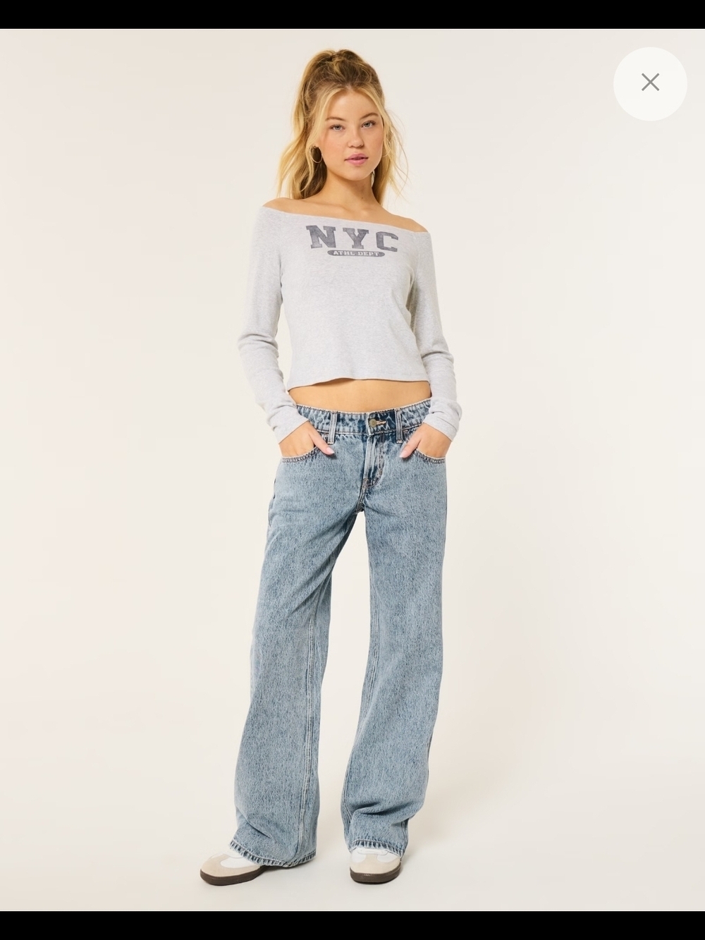 Low-Rise Baggy Blue Wide Leg Women’s Jeans